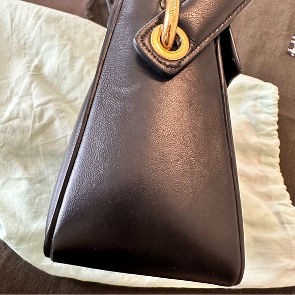 Womens Off-White Burrow 22 Cutout Leather Crossbody Bag Guaranteed Authentic - Picture 7 of 10